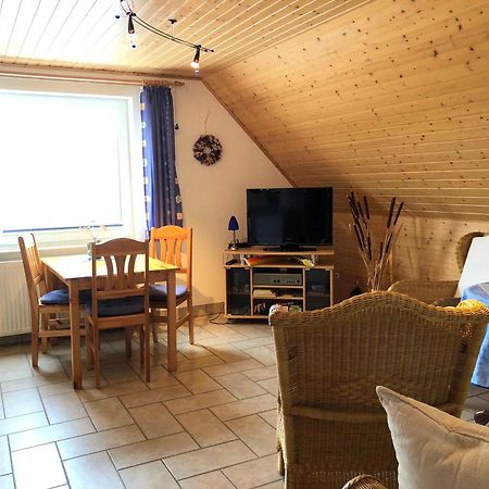 Ferienwohnung Mit Garten Wieck Luaran gambar